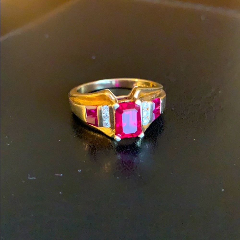 10K Emerald Cut Cr. Ruby/Diamond ring